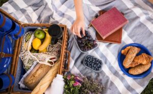 Luxury Picnic Basket